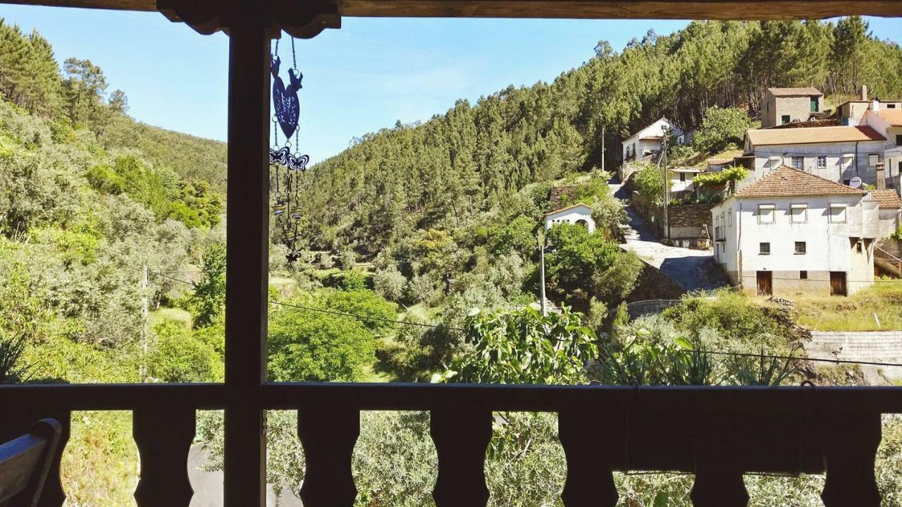 Гостевой дом A Casa Da Natalia Cha de Alvares Экстерьер фото