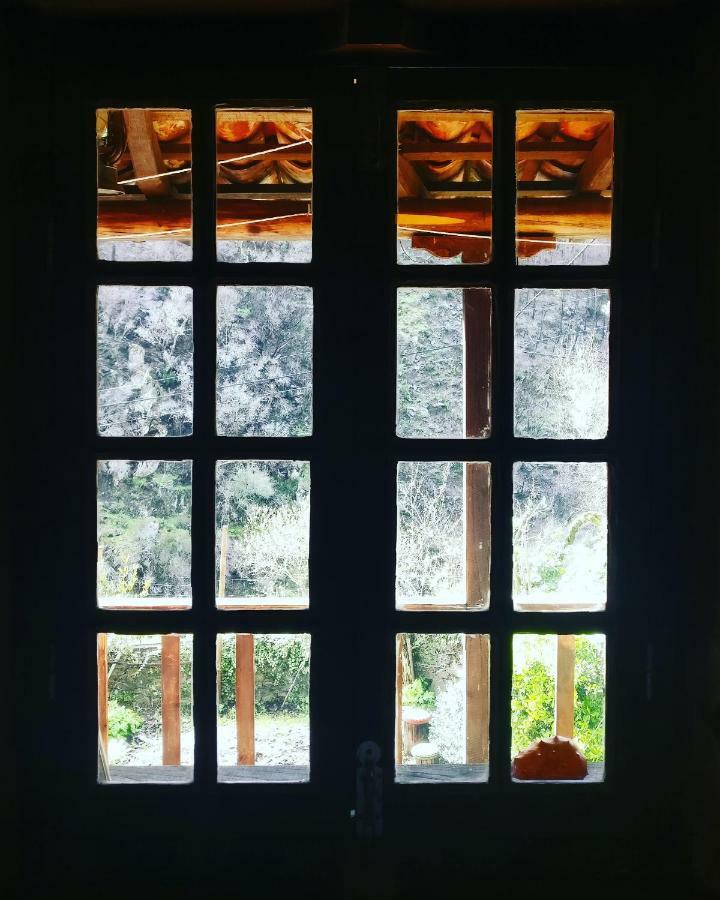 Гостевой дом A Casa Da Natalia Cha de Alvares Экстерьер фото